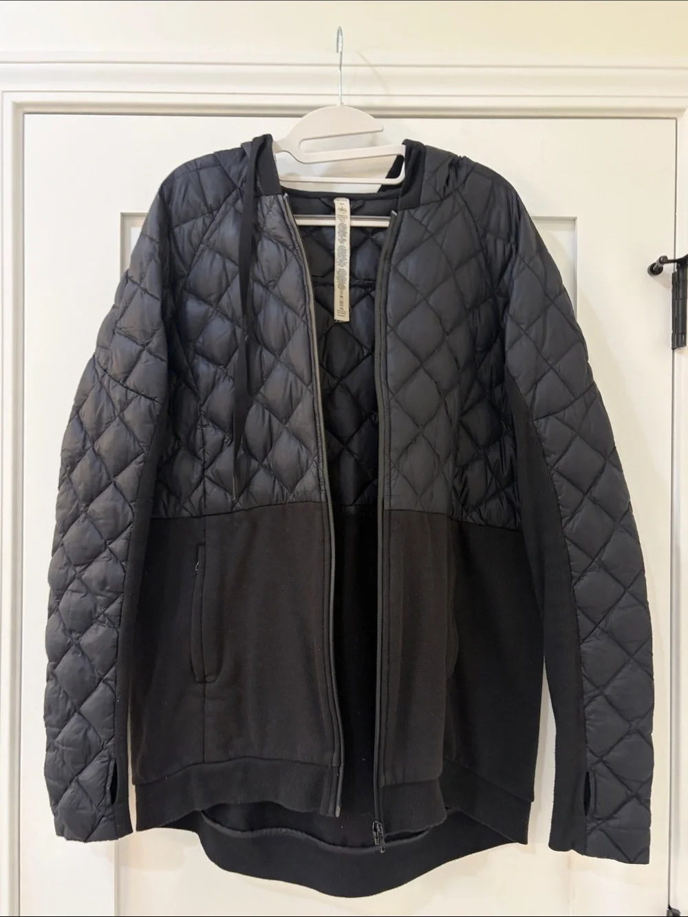 Alo Yoga Womens Great Escape Quilted Down Hooded Jacket Size Medium